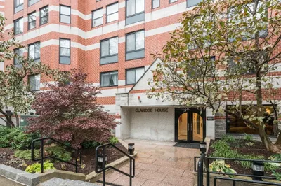 1933 Commonwealth Avenue #607