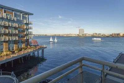 4 Battery Wharf #4308