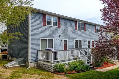 120 Lewin St #7 1