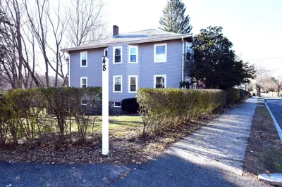 52 Auburndale Ave #52