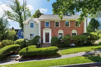 8 Monadnock Rd 1