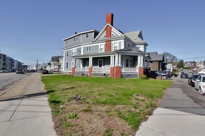 25 Logan St #2 1