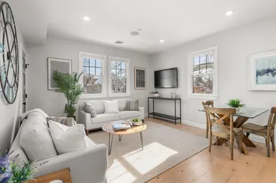 375 Hyde Park Avenue #3