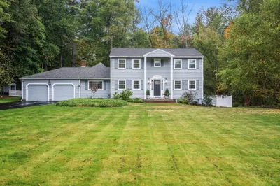 33 Old Village Rd 1