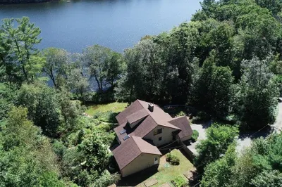4c Stiles Pond Road