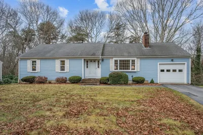 95 Valley Brook Rd