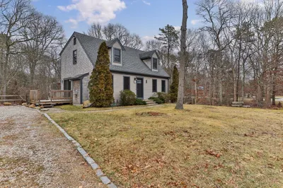 90 Bracken Fern Rd 1