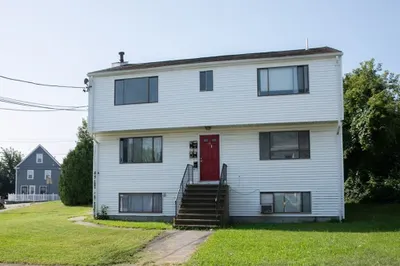 23 Claremont Ave 1