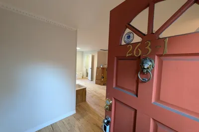 263 Highland Ave #1