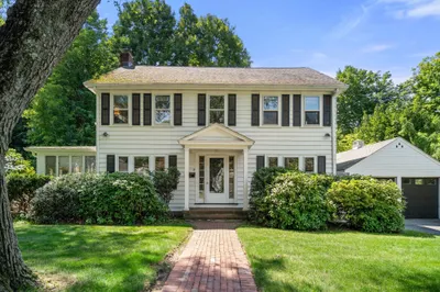 7 Grantland Rd