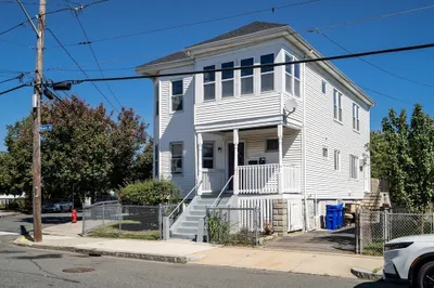 24 Blaine Street