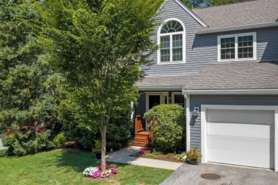 9 Bishops Forest Dr #9 1