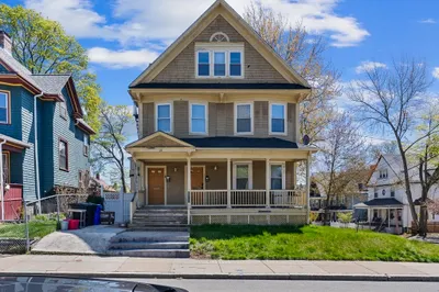 24 Athelwold St #2
