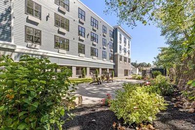 21 Totman Street #301 1