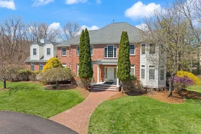 7 Dry Pond Rd 1