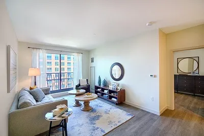 1 Canal St #820 1
