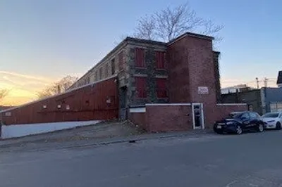 71 Willie St 1