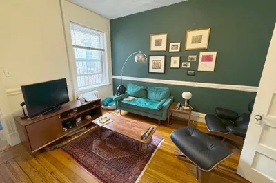 34 Anderson St #5