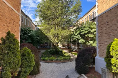854 Massachusetts Ave #4 1