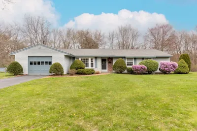 32 Cornell Road