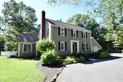 163 Cherry St 1