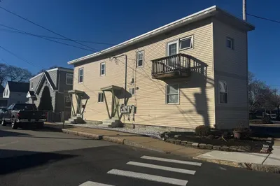 70 Beach Road #2