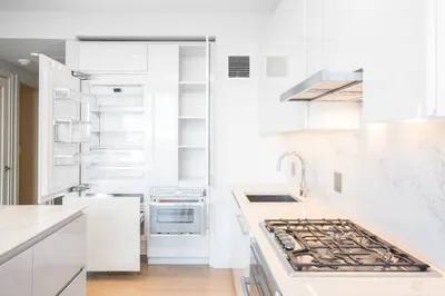 133 Seaport Boulevard #1716 1