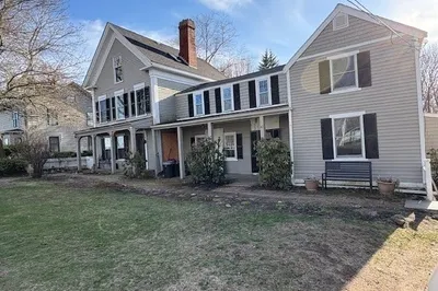 45 Main St #2 1