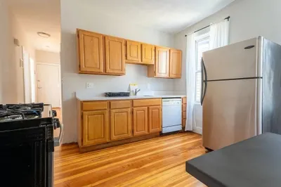 33 Edison Green Street #3 1