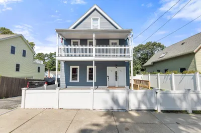45 Thompson St #2
