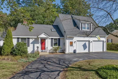 8 Plummer Rd 1