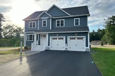 309 Pine St 1