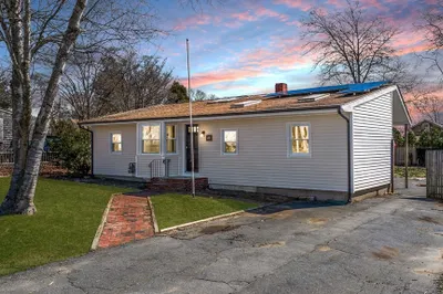 49 Hacker St