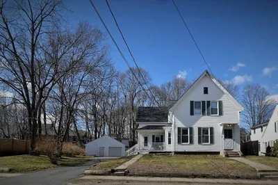 24 Alden Street 1