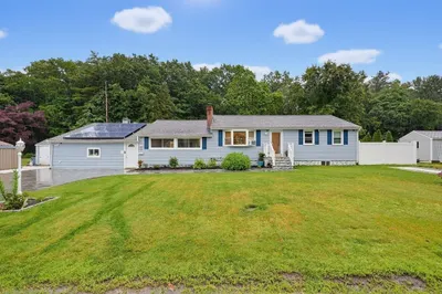 14 Country Ln 1