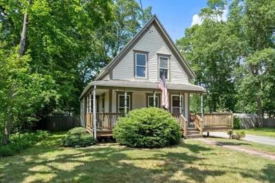40 Florence St