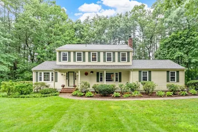 23 Banbury Dr 1