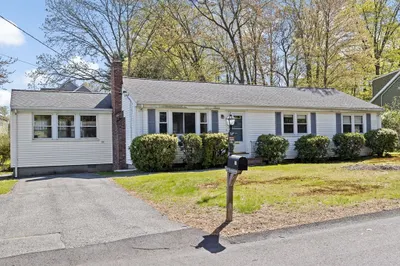 57 Birchcroft Rd