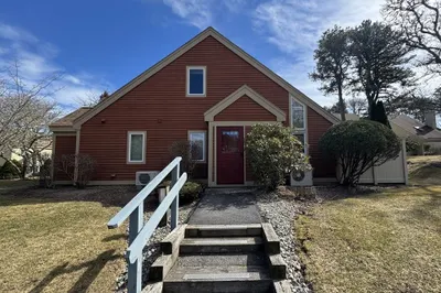 15 Billington Ln #15 1