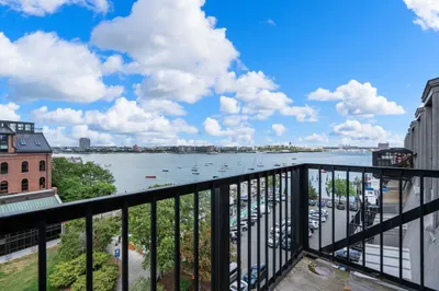 28 Atlantic Ave #527-627