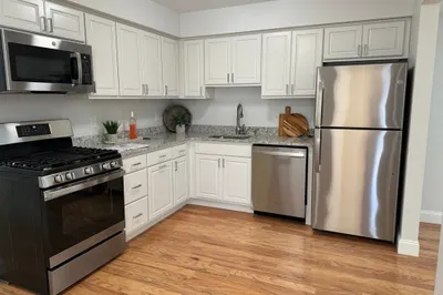31 Randolph Dr #31