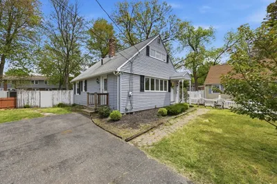49 Canterbury Rd