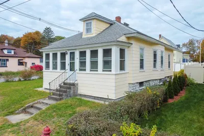 89 Edgewood Ave 1