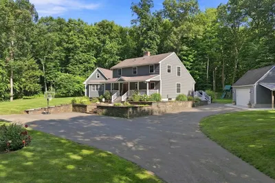51 Barton Ave 1