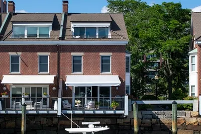 8 Union Wharf #8