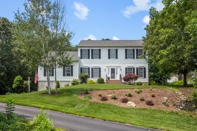 38 Peter St 1