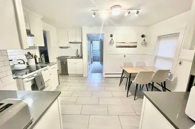 10-12 Edith Ave #3