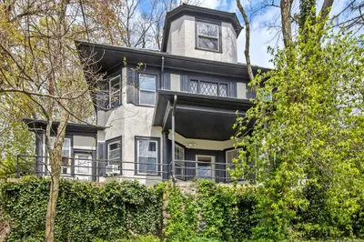 436 Waverley Oaks Road 1