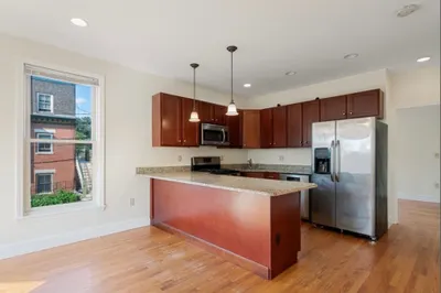 85 Fort Ave #1 1
