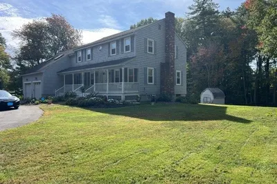 330 Pelham Road 1